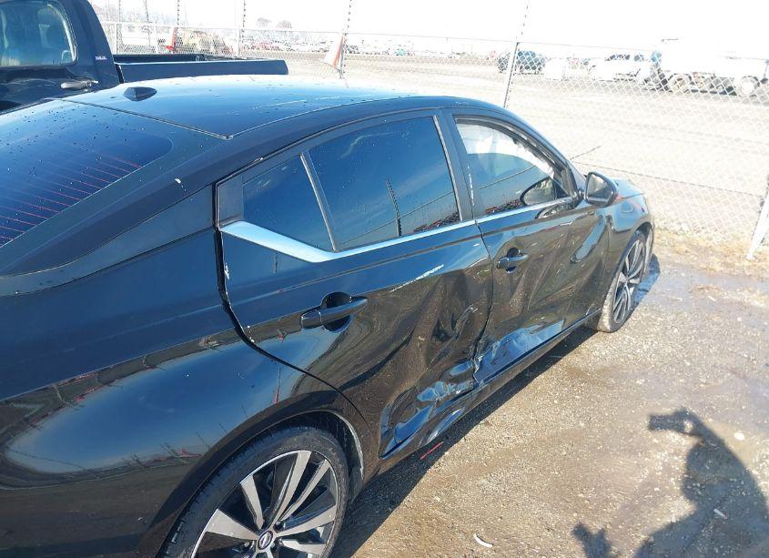 Photo 6 of 2019 Nissan Altima 2.5 SR (VIN 1N4BL4CV7KC164822)