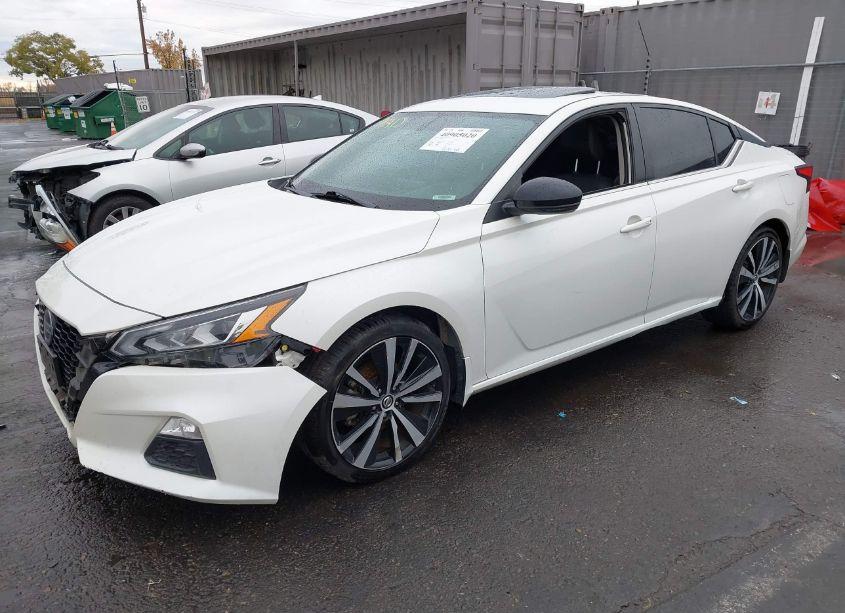 Photo 2 of 2019 Nissan Altima 2.5 SR (VIN 1N4BL4CV7KC175237)