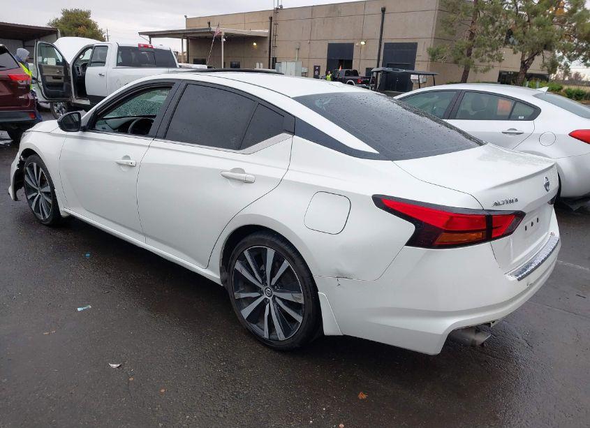 Photo 3 of 2019 Nissan Altima 2.5 SR (VIN 1N4BL4CV7KC175237)