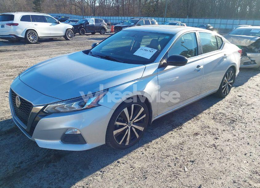 Photo 2 of 2019 Nissan Altima 2.5 SR (VIN 1N4BL4CV7KC182382)