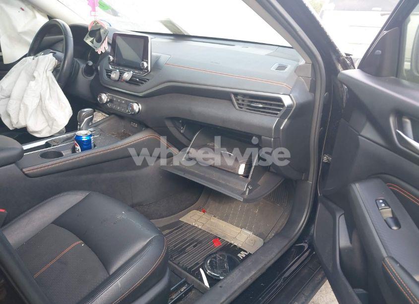 Photo 5 of 2019 Nissan Altima 2.5 SR (VIN 1N4BL4CV7KC234514)