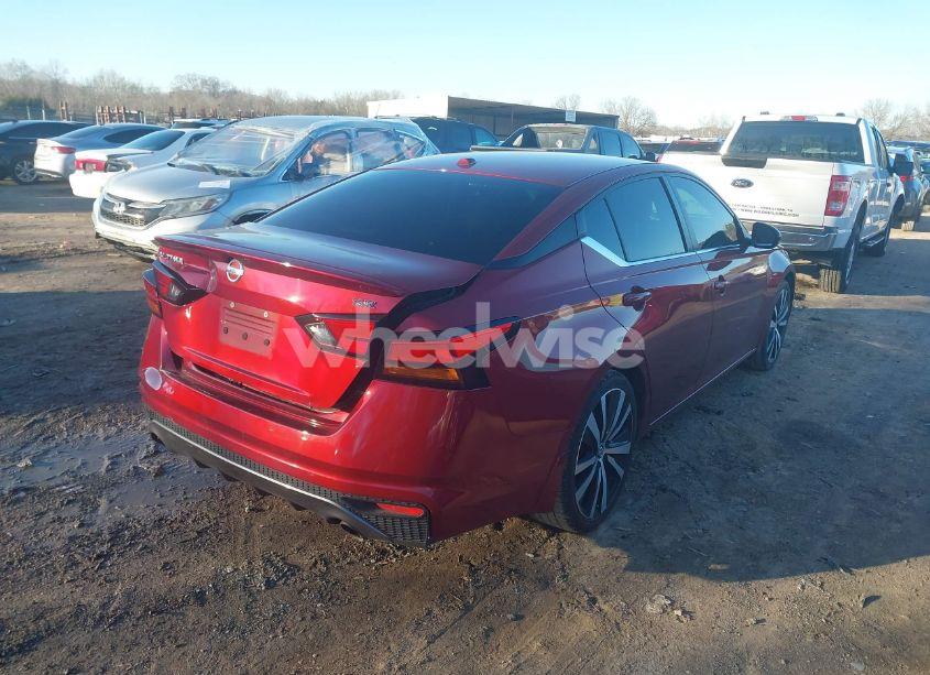 Photo 4 of 2019 Nissan Altima 2.5 SR (VIN 1N4BL4CV7KC242063)