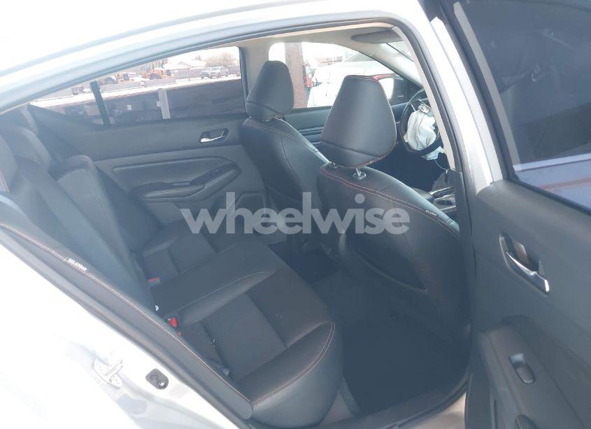 Photo 8 of 2019 Nissan Altima 2.5 SR (VIN 1N4BL4CV7KN318210)