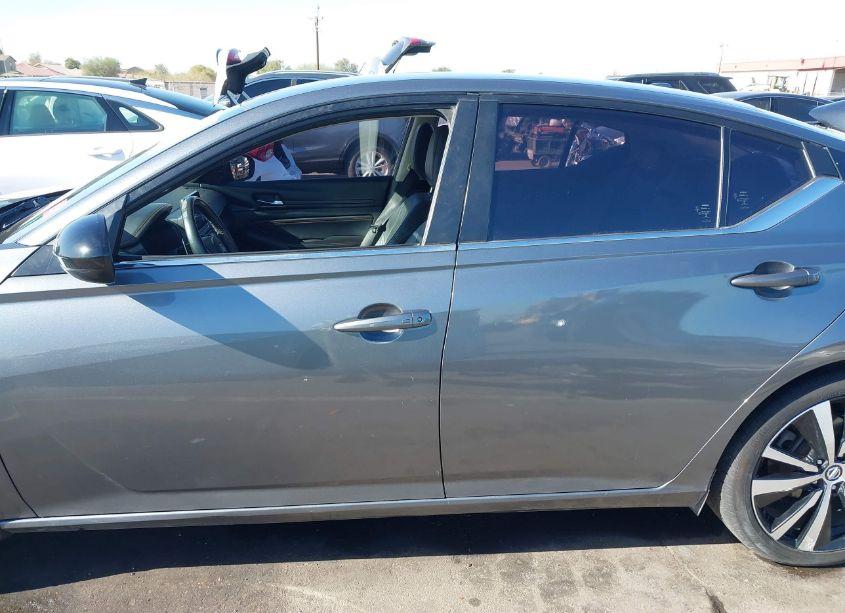 Photo 14 of 2020 Nissan Altima SR FWD (VIN 1N4BL4CV7LC135984)