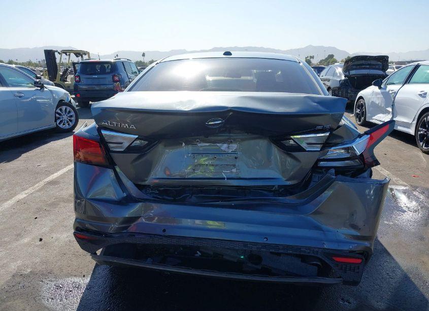 Photo 6 of 2020 Nissan Altima SR FWD (VIN 1N4BL4CV7LC135984)