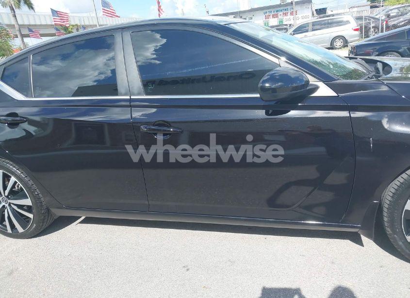 Photo 13 of 2020 Nissan Altima SR FWD (VIN 1N4BL4CV7LC178284)