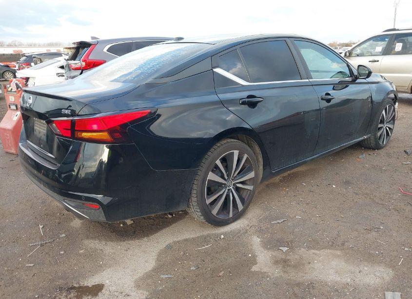 Photo 4 of 2020 Nissan Altima SR FWD (VIN 1N4BL4CV7LC180763)