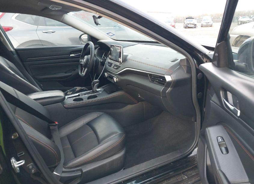 Photo 5 of 2020 Nissan Altima SR FWD (VIN 1N4BL4CV7LC180763)