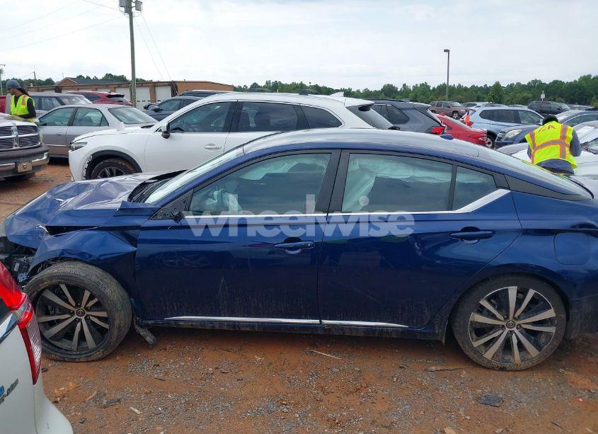 Photo 15 of 2020 Nissan Altima SR FWD (VIN 1N4BL4CV7LC183033)