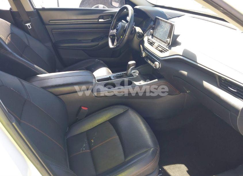 Photo 5 of 2020 Nissan Altima SR FWD (VIN 1N4BL4CV7LC271886)