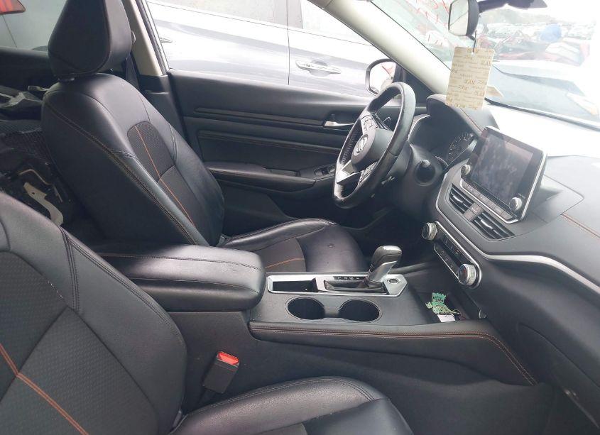 Photo 5 of 2020 Nissan Altima SR FWD (VIN 1N4BL4CV7LN302266)