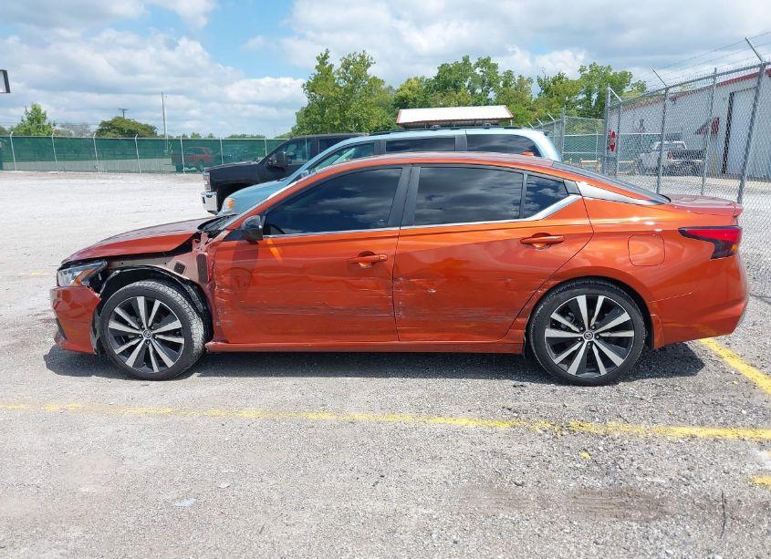 Photo 14 of 2022 Nissan Altima SR FWD (VIN 1N4BL4CV7NN310211)