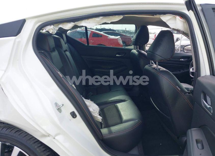 Photo 8 of 2022 Nissan Altima SR FWD (VIN 1N4BL4CV7NN366598)