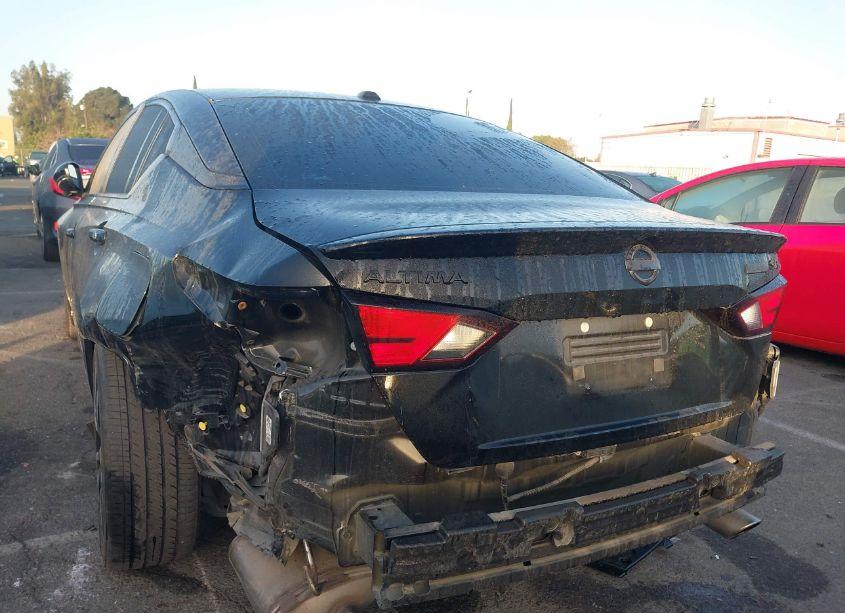 Photo 6 of 2022 Nissan Altima SR FWD (VIN 1N4BL4CV7NN391582)