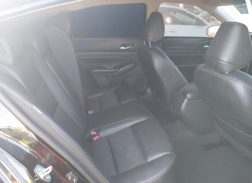 Photo 8 of 2022 Nissan Altima SR FWD (VIN 1N4BL4CV7NN391582)