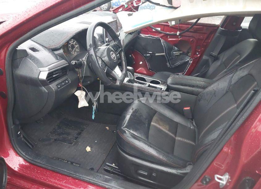 Photo 5 of 2023 Nissan Altima SR FWD (VIN 1N4BL4CV7PN399698)