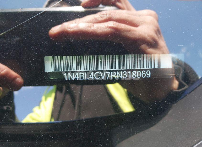 Photo 18 of 2024 Nissan Altima SR FWD (VIN 1N4BL4CV7RN318069)