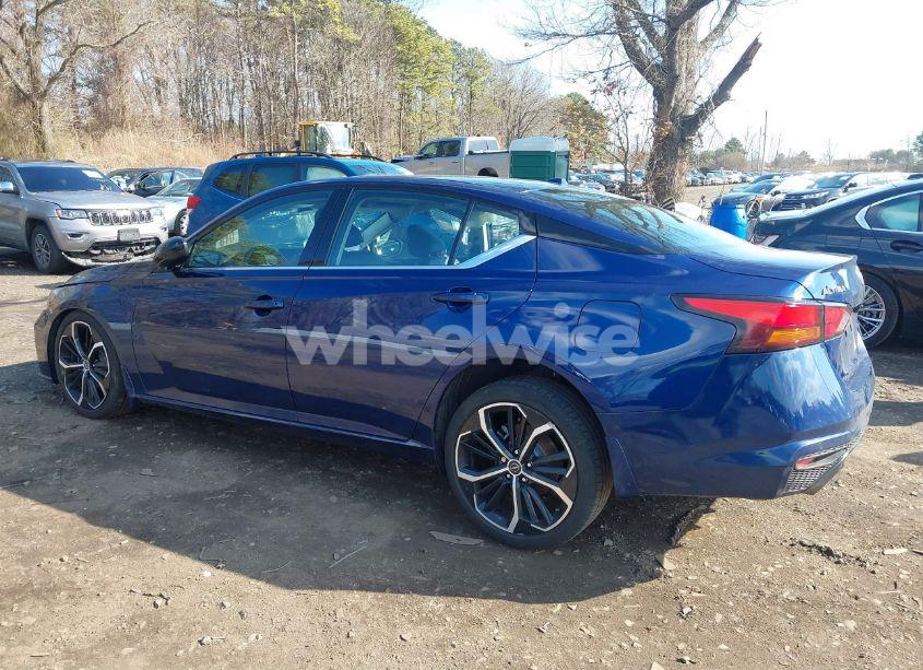 Photo 3 of 2024 Nissan Altima SR FWD (VIN 1N4BL4CV7RN318069)