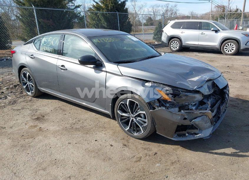 2024 Nissan Altima SR FWD (VIN 1N4BL4CV7RN339648) main photo