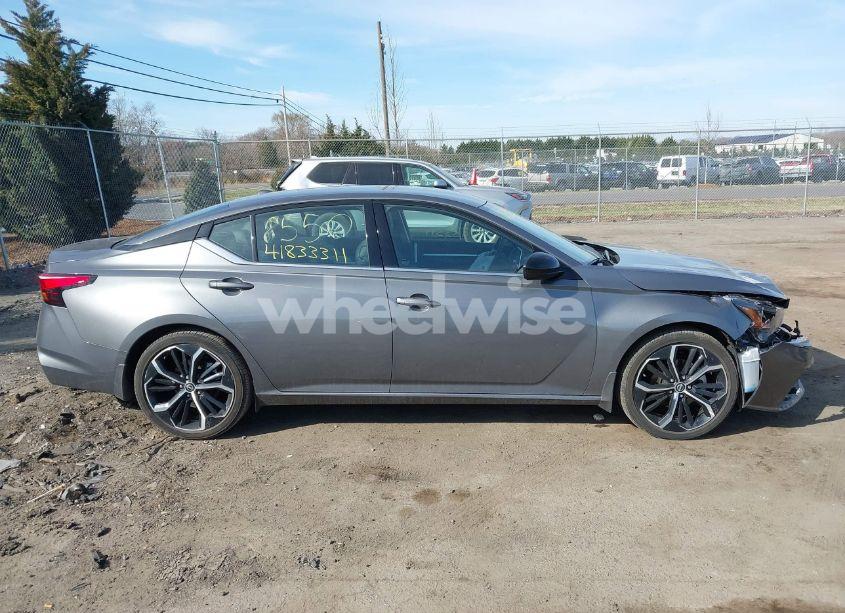 Photo 13 of 2024 Nissan Altima SR FWD (VIN 1N4BL4CV7RN339648)