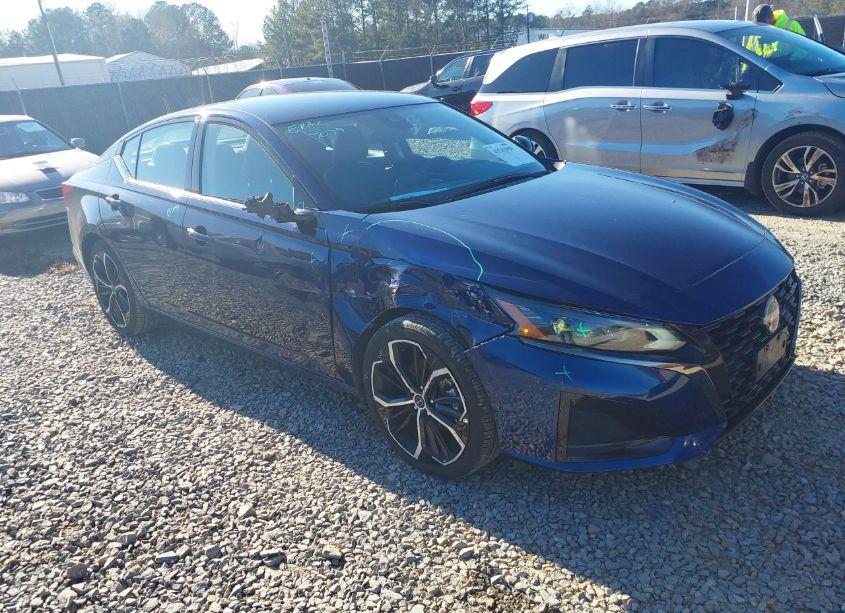 2024 Nissan Altima SR FWD (VIN 1N4BL4CV7RN362542) main photo