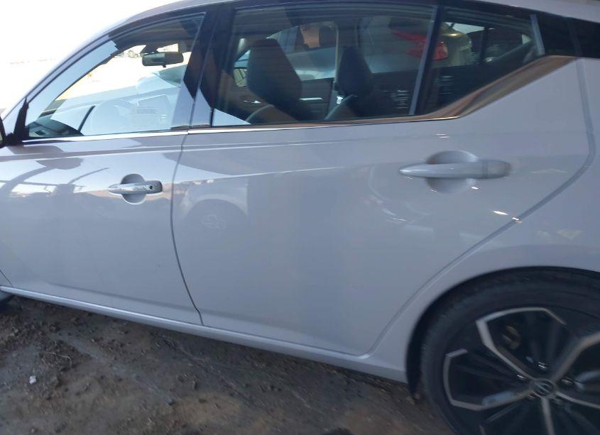 Photo 14 of 2024 Nissan Altima SR FWD (VIN 1N4BL4CV7RN377297)