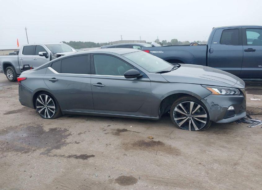 Photo 13 of 2019 Nissan Altima 2.5 SR (VIN 1N4BL4CV8KC119985)