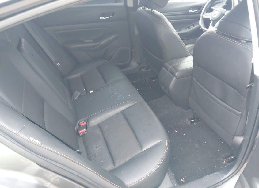 Photo 8 of 2019 Nissan Altima 2.5 SR (VIN 1N4BL4CV8KC119985)