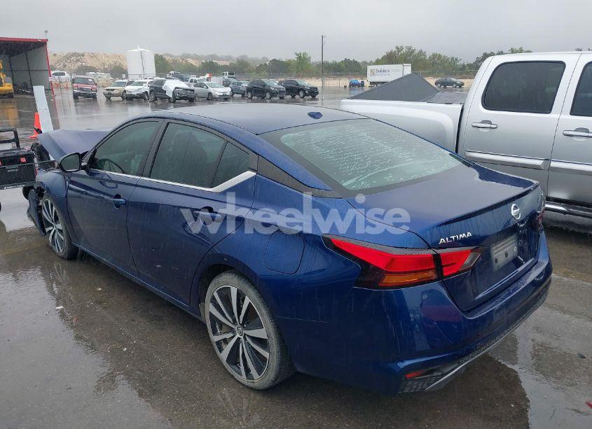 Photo 3 of 2019 Nissan Altima 2.5 SR (VIN 1N4BL4CV8KC133935)