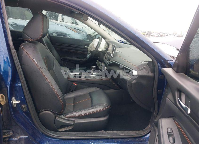 Photo 5 of 2019 Nissan Altima 2.5 SR (VIN 1N4BL4CV8KC133935)