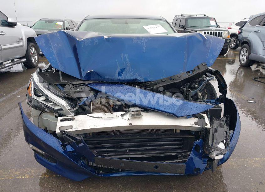 Photo 6 of 2019 Nissan Altima 2.5 SR (VIN 1N4BL4CV8KC133935)