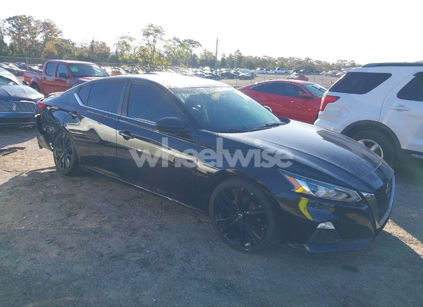 2019 Nissan Altima 2.5 SR (VIN 1N4BL4CV8KC175859) main photo