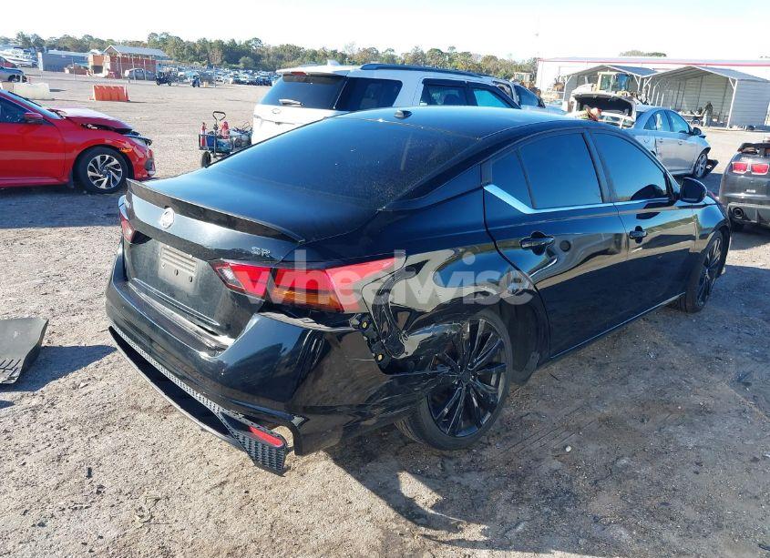 Photo 4 of 2019 Nissan Altima 2.5 SR (VIN 1N4BL4CV8KC175859)