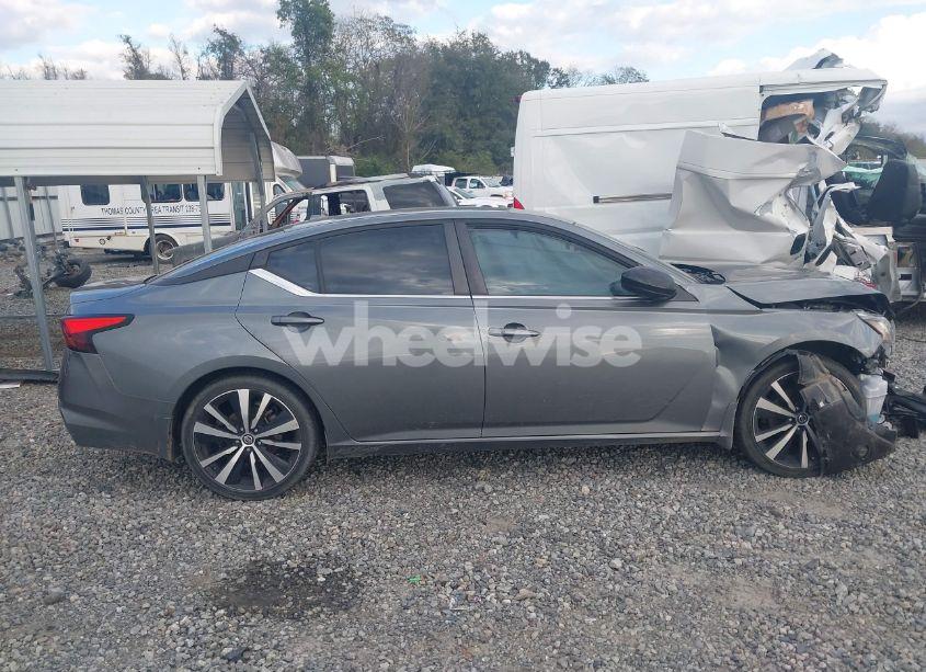 Photo 13 of 2019 Nissan Altima 2.5 SR (VIN 1N4BL4CV8KC176090)