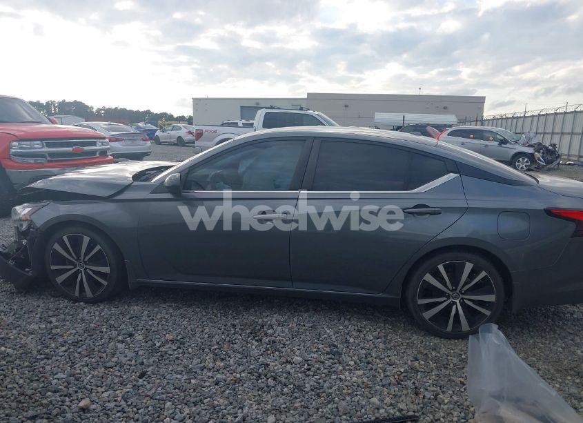 Photo 14 of 2019 Nissan Altima 2.5 SR (VIN 1N4BL4CV8KC176090)