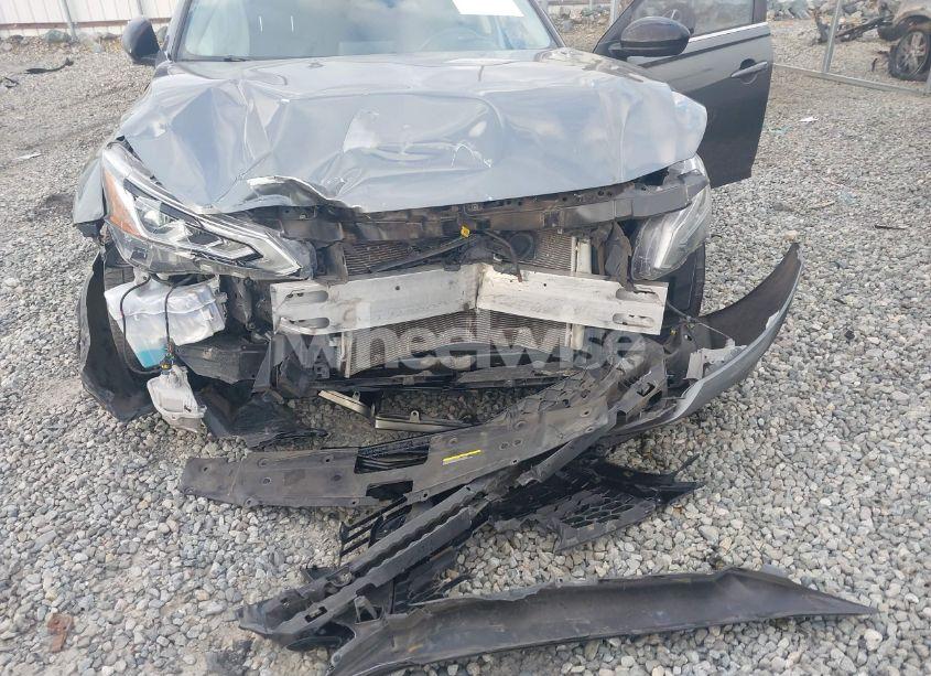 Photo 6 of 2019 Nissan Altima 2.5 SR (VIN 1N4BL4CV8KC176090)