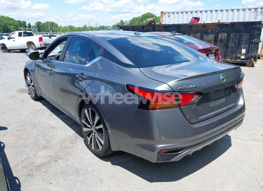 Photo 3 of 2019 Nissan Altima 2.5 SR (VIN 1N4BL4CV8KC184092)