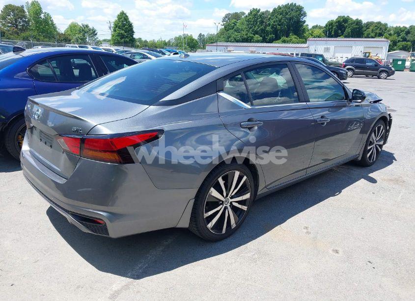 Photo 4 of 2019 Nissan Altima 2.5 SR (VIN 1N4BL4CV8KC184092)