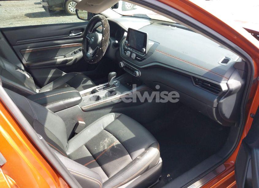 Photo 5 of 2019 Nissan Altima 2.5 SR (VIN 1N4BL4CV8KC201828)