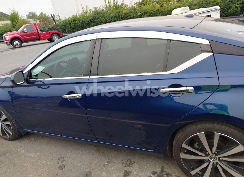 Photo 15 of 2019 Nissan Altima 2.5 SR (VIN 1N4BL4CV8KC238345)