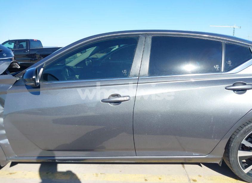 Photo 15 of 2019 Nissan Altima 2.5 SR (VIN 1N4BL4CV8KN314988)