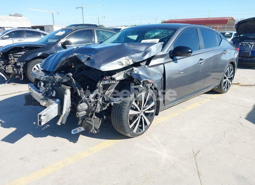 Photo 2 of 2019 Nissan Altima 2.5 SR (VIN 1N4BL4CV8KN314988)