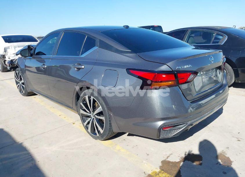 Photo 3 of 2019 Nissan Altima 2.5 SR (VIN 1N4BL4CV8KN314988)