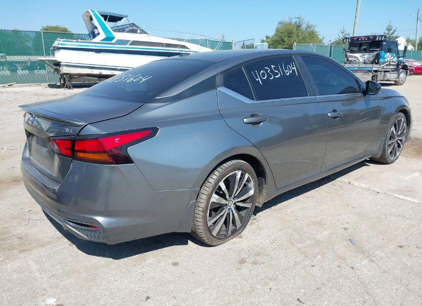 Photo 4 of 2019 Nissan Altima 2.5 SR (VIN 1N4BL4CV8KN325991)