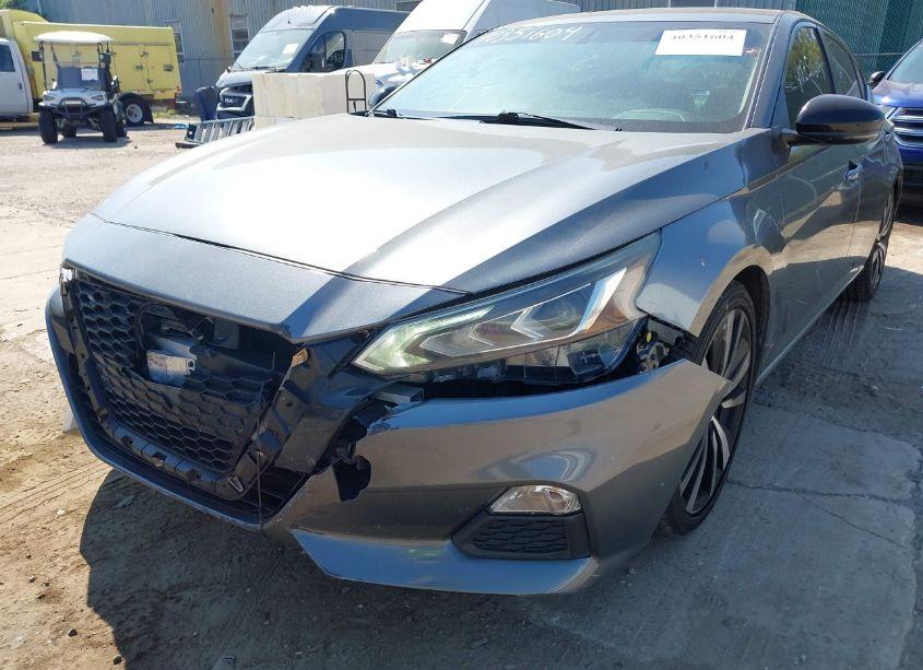 Photo 6 of 2019 Nissan Altima 2.5 SR (VIN 1N4BL4CV8KN325991)