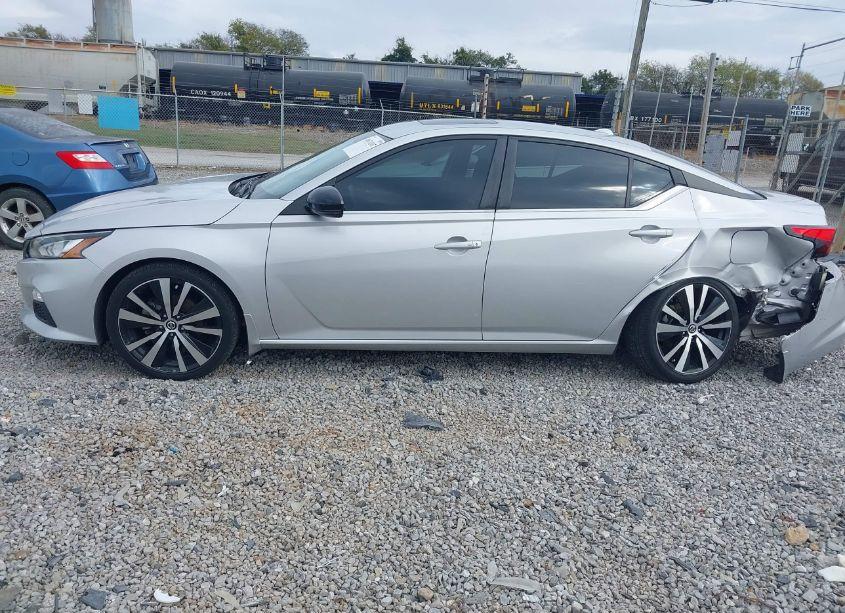Photo 14 of 2020 Nissan Altima SR FWD (VIN 1N4BL4CV8LC168086)