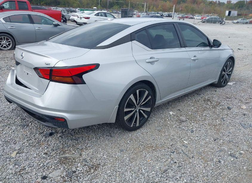 Photo 4 of 2020 Nissan Altima SR FWD (VIN 1N4BL4CV8LC168086)