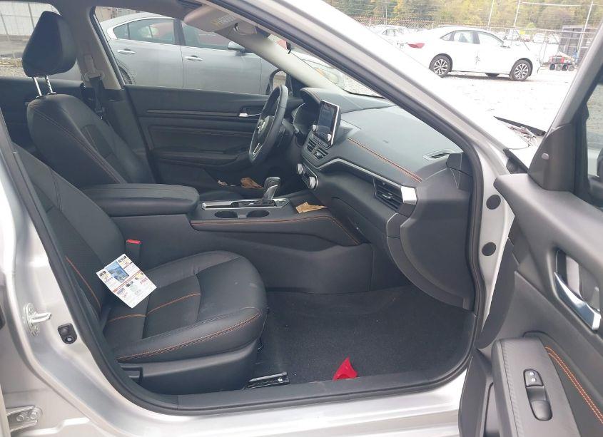 Photo 5 of 2020 Nissan Altima SR FWD (VIN 1N4BL4CV8LC168086)