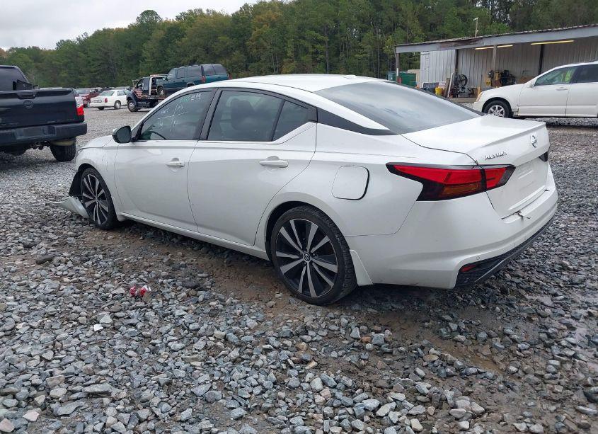 Photo 3 of 2020 Nissan Altima SR FWD (VIN 1N4BL4CV8LC211664)