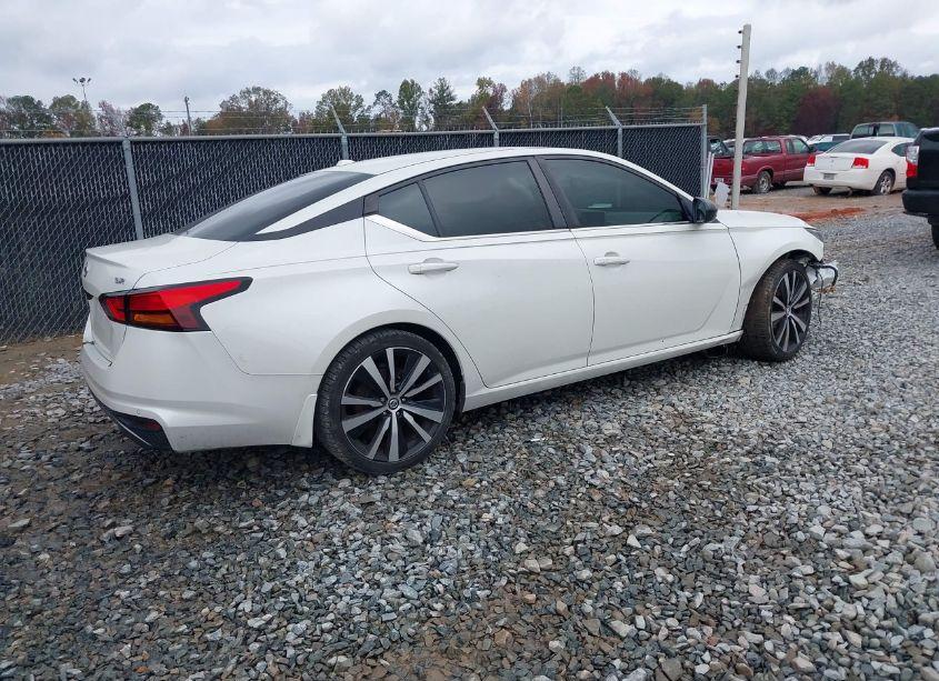 Photo 4 of 2020 Nissan Altima SR FWD (VIN 1N4BL4CV8LC211664)